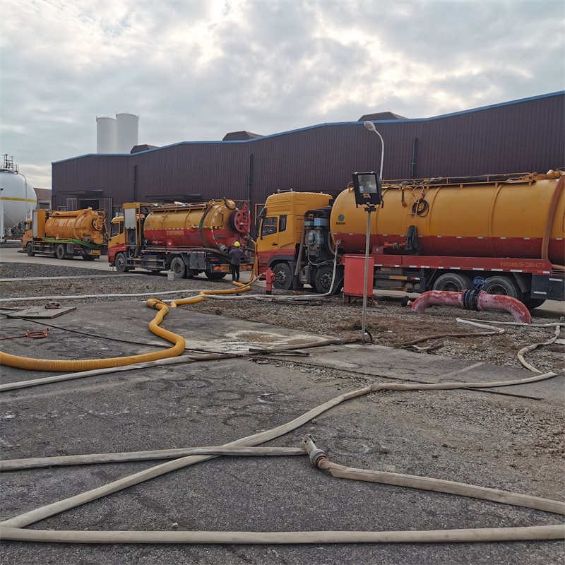 高埗污水池清理